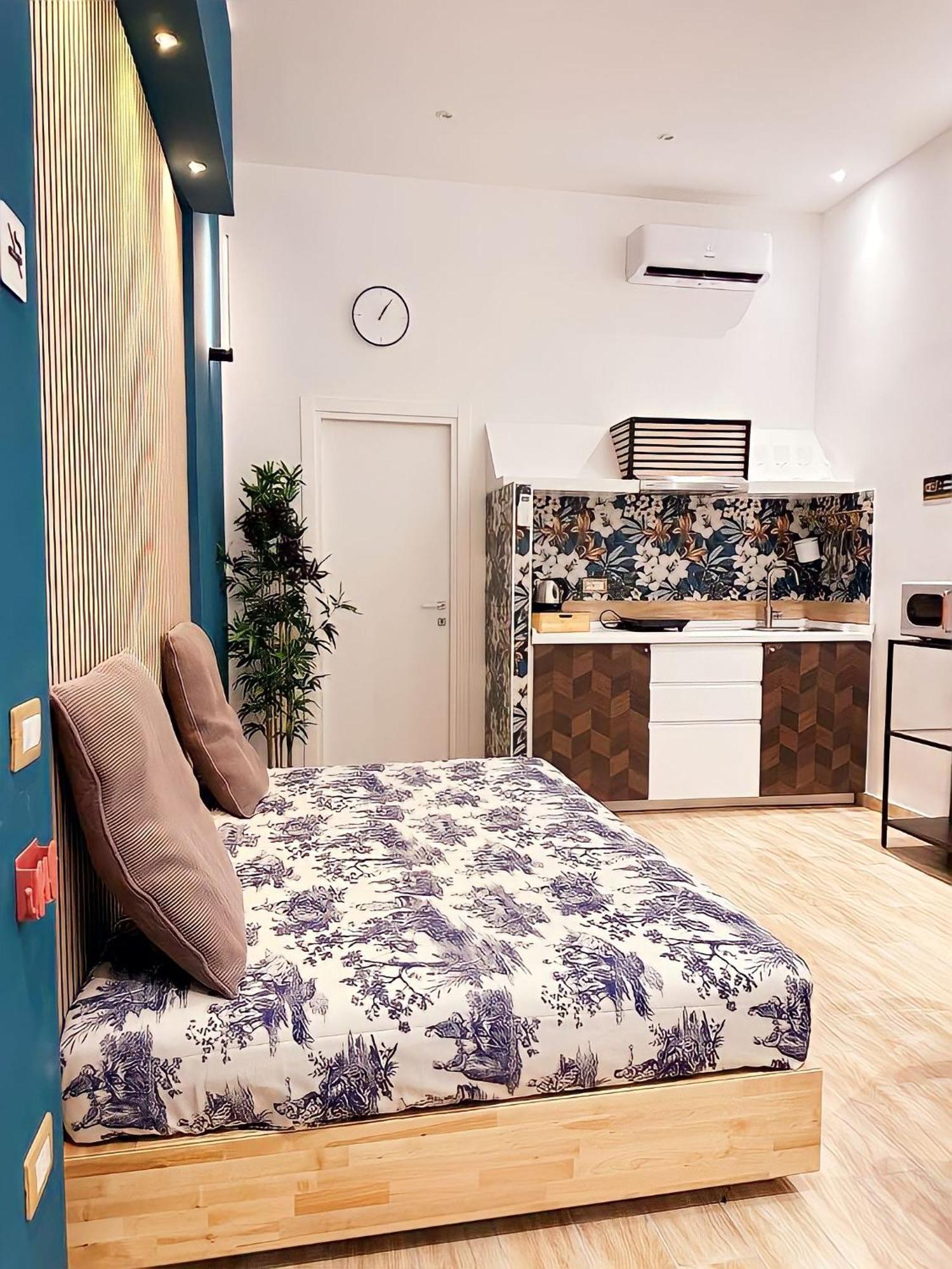 City Focus Apartment2 Napoli Esterno foto