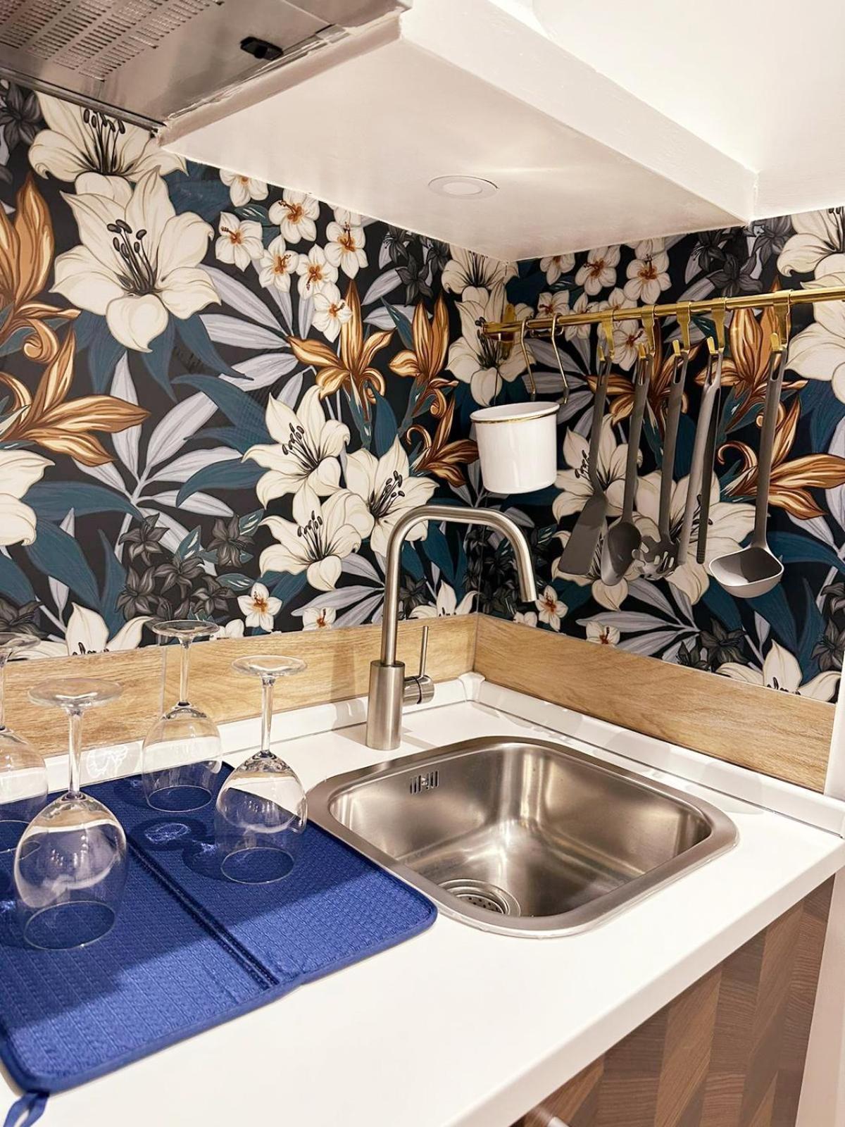 City Focus Apartment2 Napoli Esterno foto